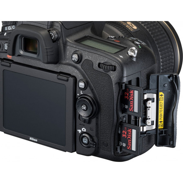 Фото - Фотокамера со сменным объективом Nikon D750 body (VBA420AE)