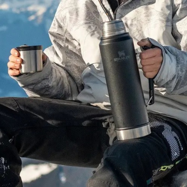 Фото - Термос Stanley Legendary Classic Matte Black 1 л