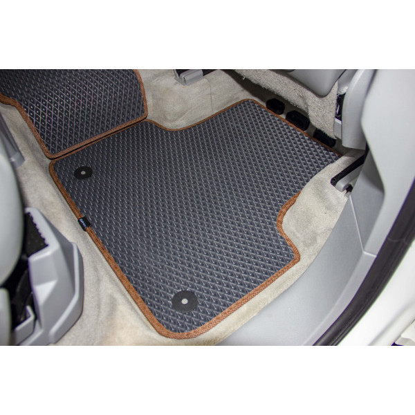 Фото - EVA коврики в салон авто EVAtech для Q7 (4M) 5 seats Audi 2015 2 поколение SUV EU (AU43764CVK5AV8RBB)
