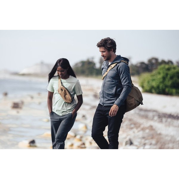 Фото - Поясная сумка Thule Aion Sling Bag Nutria (TASB102)