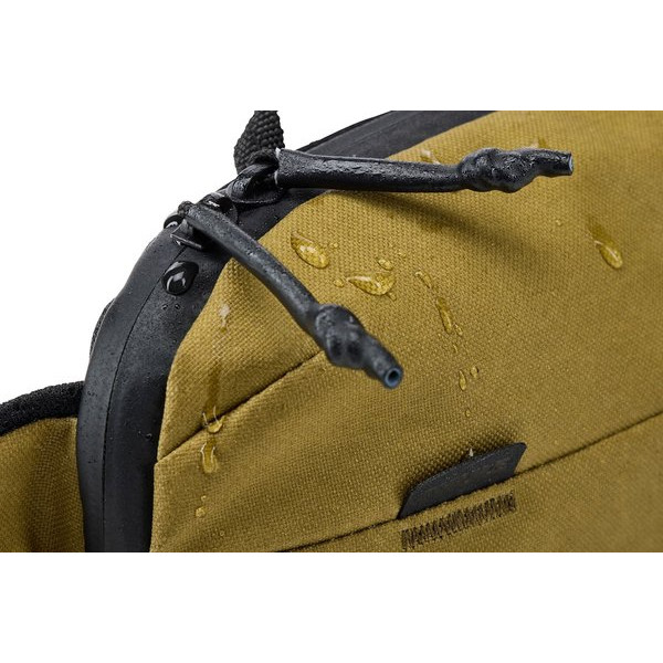 Фото - Поясная сумка Thule Aion Sling Bag Nutria (TASB102)