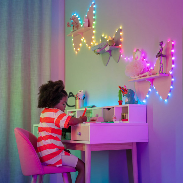 Фото - Гирлянда фигурная Twinkly Candies Heart RGB 200 IP20 12м USB-C (TWKH200RGB-G)