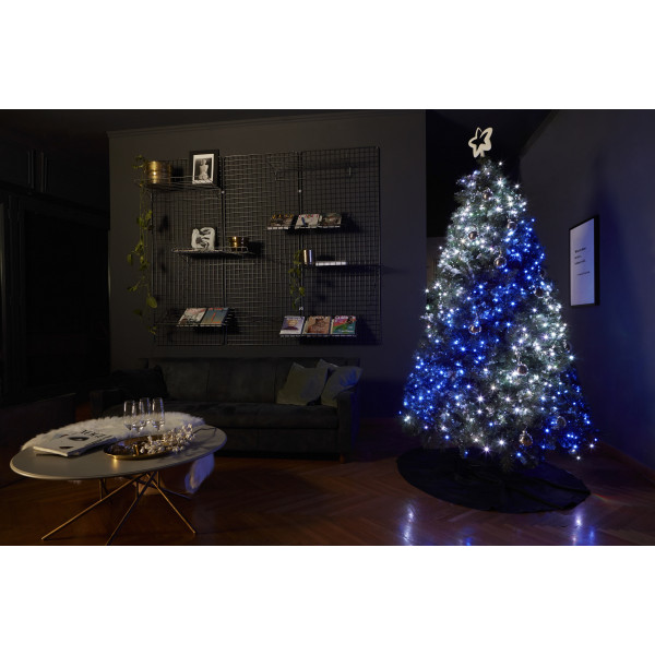 Фото - Гирлянда линейная Twinkly Smart LED Cluster RGB, 400, BT+WiFi, Gen II, IP44, черный (TWC400STP-BEU)