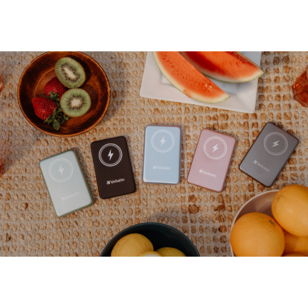 Фото - Батарея мобильная Verbatim Charge 'n' Go 5K mAh (MCP-5BE)