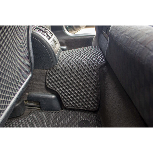 Фото - EVA коврики в салон авто EVAtech для A6 (C5) FWD Restyling Audi 2001-2004 2 поколение Sedan EU (AU32880CG5TL8RBB)