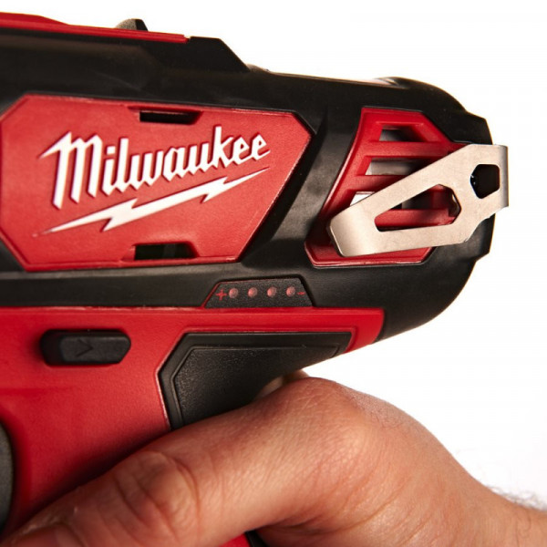 Фото - Дрель-шуруповерт Milwaukee M12 BDD-202C (4933441915)