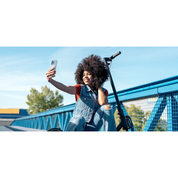 Фото - Батарея мобильная Belkin 5000mAh 7.5Вт MagSafe White (BPD004BTWT)