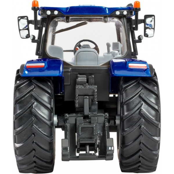 Фото - Коллекционная сельскохозяйственная техника Britains Трактор New Holland T6.180 Blue Power 1:32 (43319)