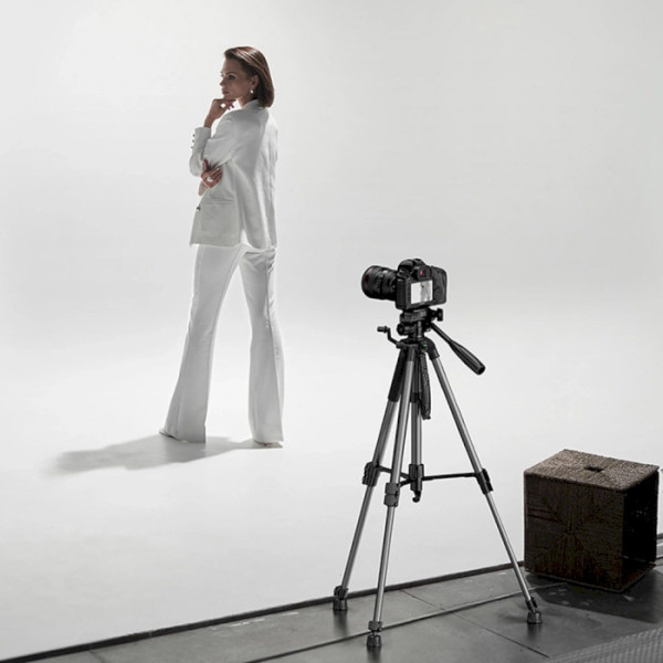 Фото - Штатив UGREEN LP661 Professional Tripod for Phone & Camera (15187)