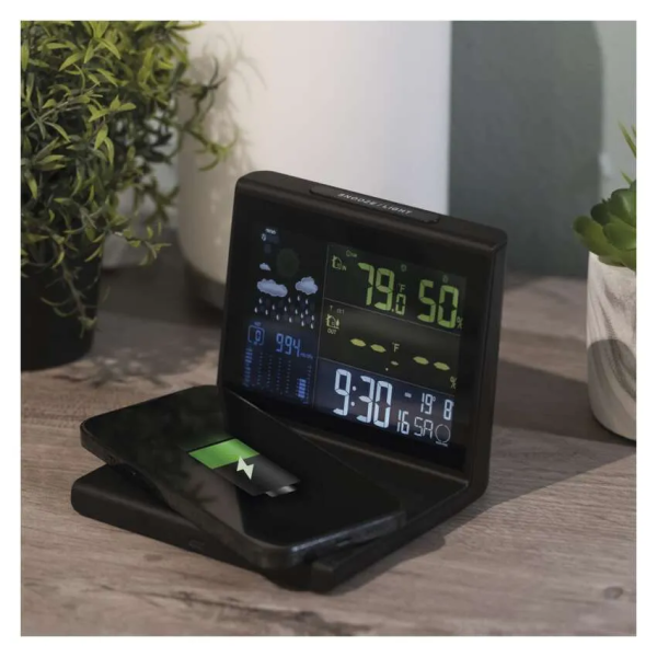 Фото - Метеостанция EMOS E8010 со встроенным беспроводным QI зарядным устройством