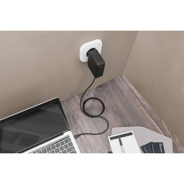 Фото - Зарядное устройство для ноутбука Digitus USB-C 100W GaN (DA-10072)