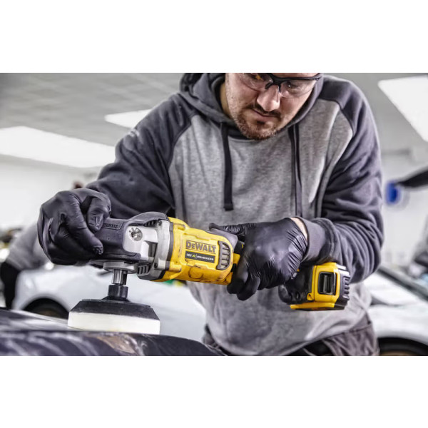 Фото - Полировальная шлифмашина DeWALT 18В XR Li-Ion (DCM849P2)