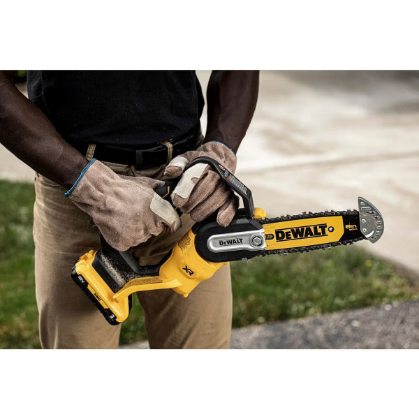Фото - Цепная пила DeWALT DCMPS520N