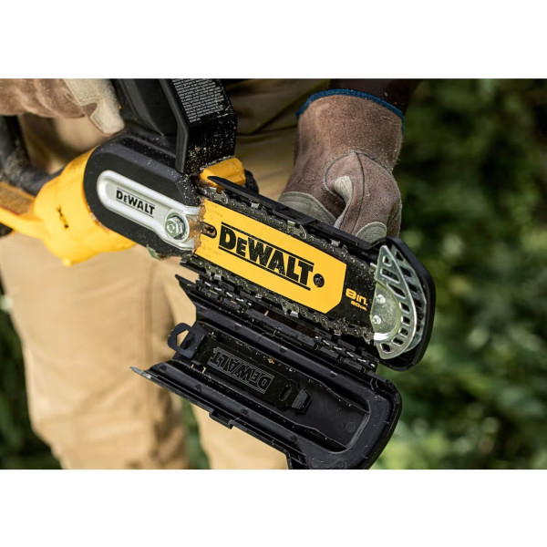 Фото - Цепная пила DeWALT DCMPS520P1
