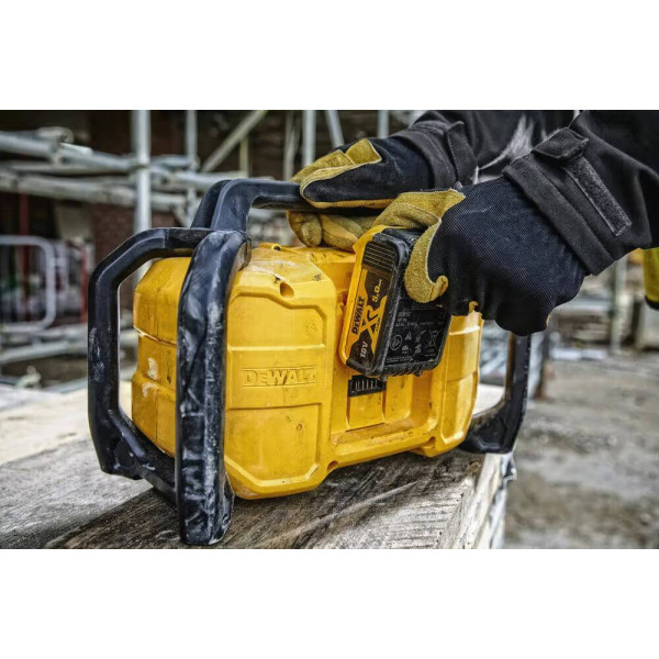 Фото - З/У к аккумуляторной батарее для электроинструментов DeWALT радиоприемник 10.8 В – 54 В, DAB + FM (DCR029)