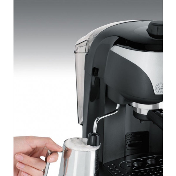 Фото - Кофеварка  Delonghi EC221.B