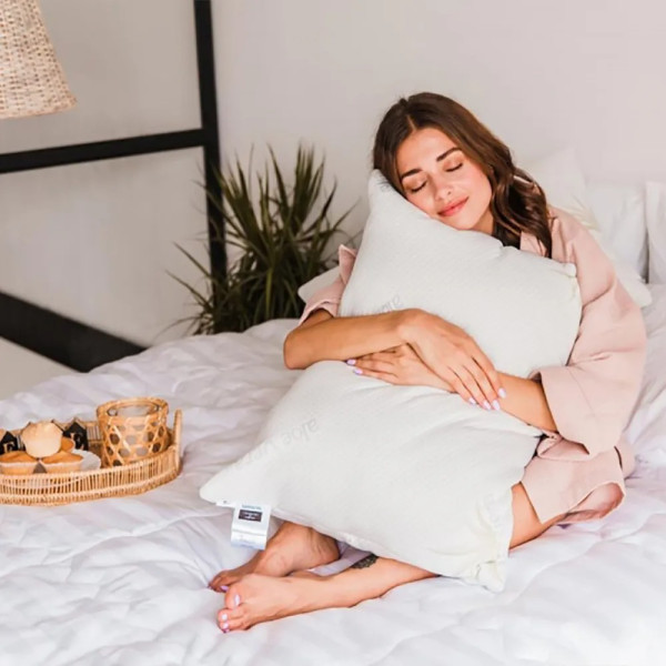 Фото - Подушка стандартная MirSon Memory №739 Dorotea Memory мягкая 40х60 см (2200001489363)