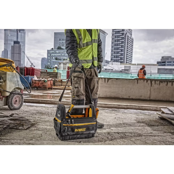 Фото - Сумка для инструментов DeWALT TSTAK 45x35x25 см (DWST82990-1)