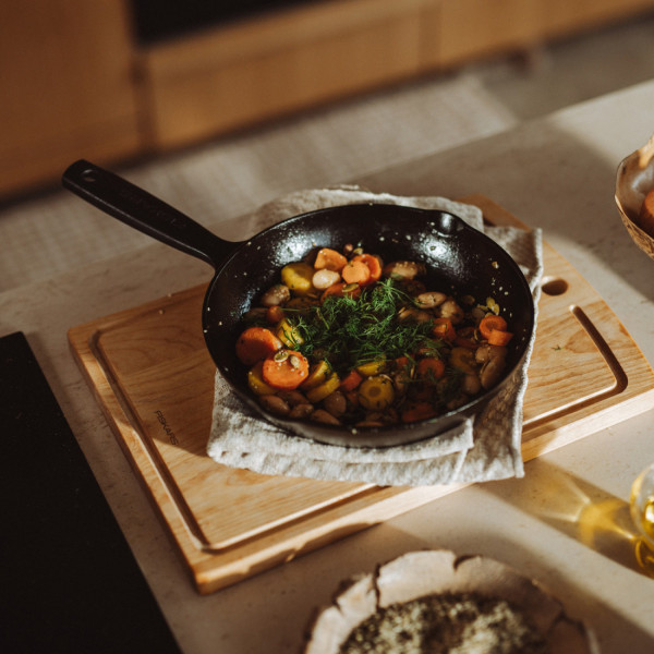 Фото - Сковорода универсальная Fiskars Folken 24 см (1075700)