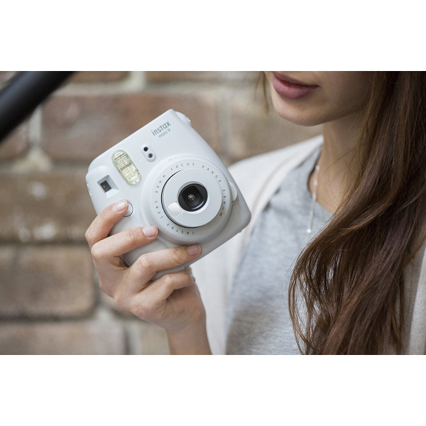 Фото - Фотокамера моментальной печати Fujifilm INSTAX Mini 9 Smokey White (16550679)