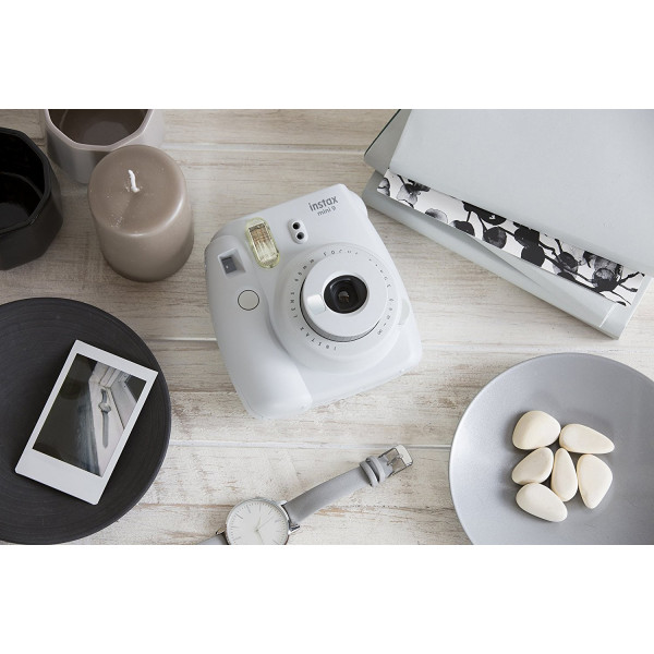 Фото - Фотокамера моментальной печати Fujifilm INSTAX Mini 9 Smokey White (16550679)