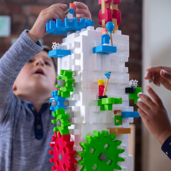 Фото - Пластиковый конструктор Guidecraft IO Blocks Tabletop System с дополненной 3d реальностью, 118 деталей (G9640)