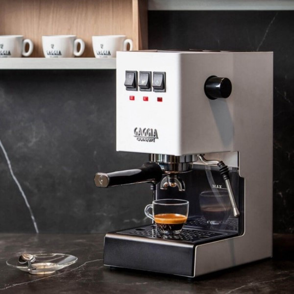 Фото - Кофеварка рожковая Gaggia RI9480/13 New Classic White