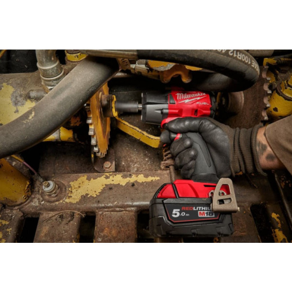Фото - Гайковерт аккумуляторный Milwaukee M18 FMTIW2F12-502X (4933478450)