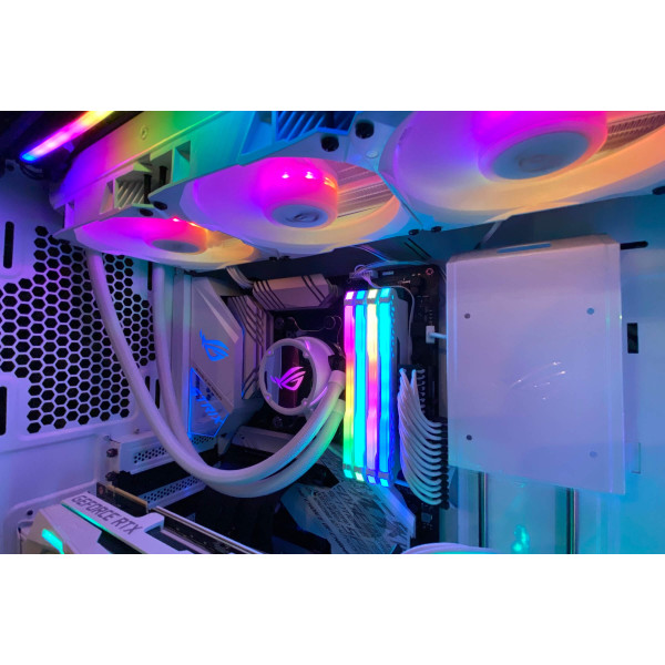 Фото - Водяная система охлаждения Asus ROG Strix LC 240 RGB (90RC0062-M0UAY0)