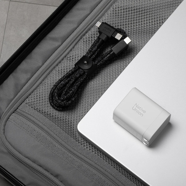 Фото - Сетевое зарядное устройство Native Union Fast GaN Charger PD 45W USB-C Port White (FAST-PD45-WHT-EU)