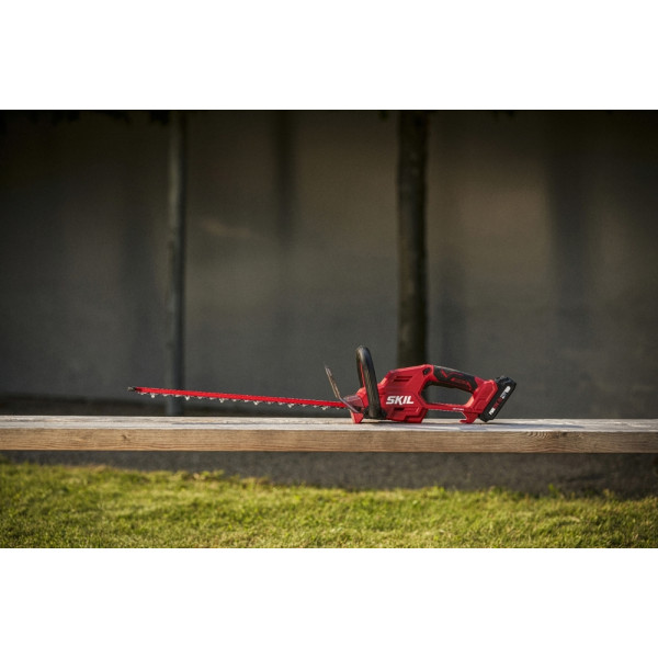 Фото - Кусторез Skil 0438 CA (GH1E0438CA+BC1E3110AA)