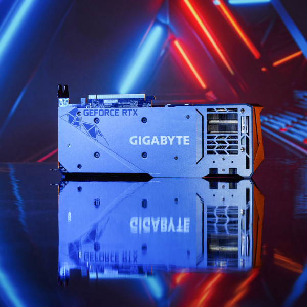 Фото - Видеокарта Gigabyte GeForce RTX 3070 Gaming OC 8G 8GB GDDR6 256bitz (GV-N3070GAMING OC-8GD)