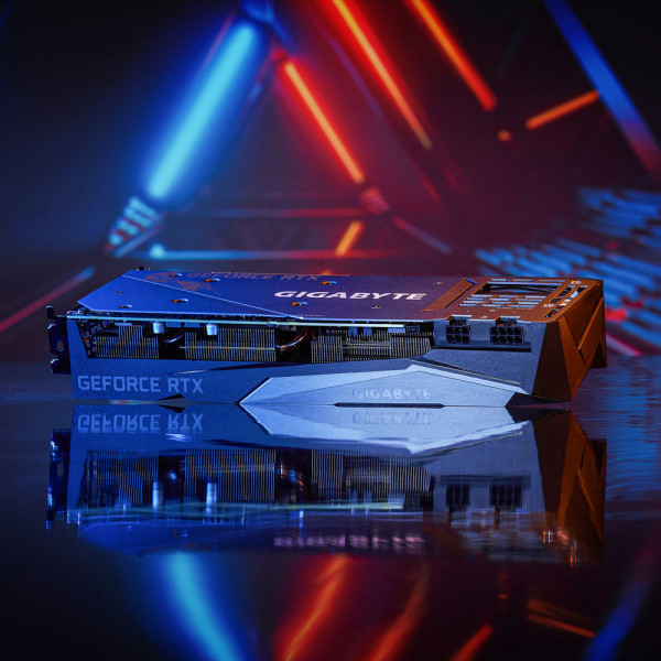 Фото - Видеокарта Gigabyte GeForce RTX 3070 Gaming OC 8G 8GB GDDR6 256bitz (GV-N3070GAMING OC-8GD)