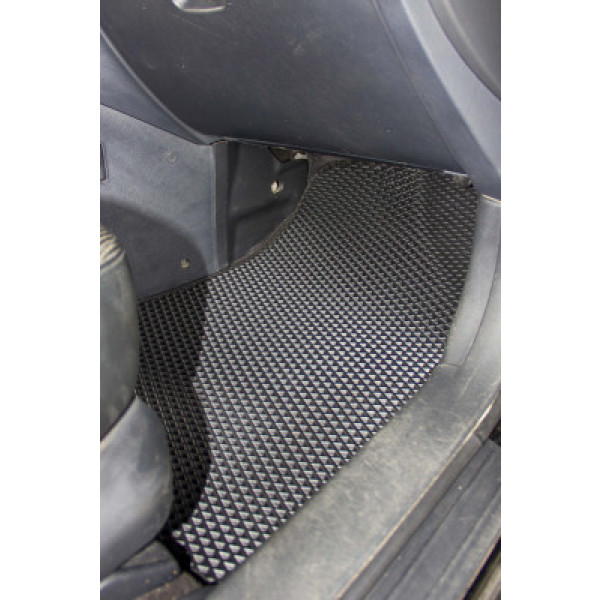 Фото - EVA коврики в салон авто EVAtech для Tucson (JM) MT Hyundai 2004-2010 1 поколение SUV EU HY13539Z4LA3RGB