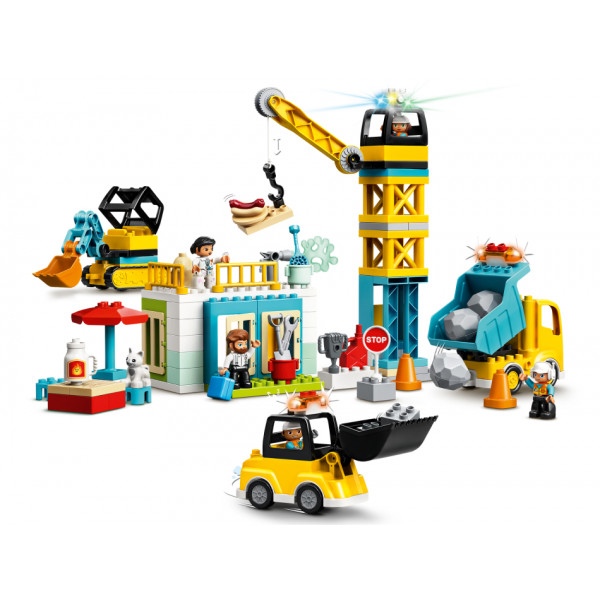 Фото - Конструктор LEGO Duplo Town Подъемный кран и строительство 123 детали (10933)