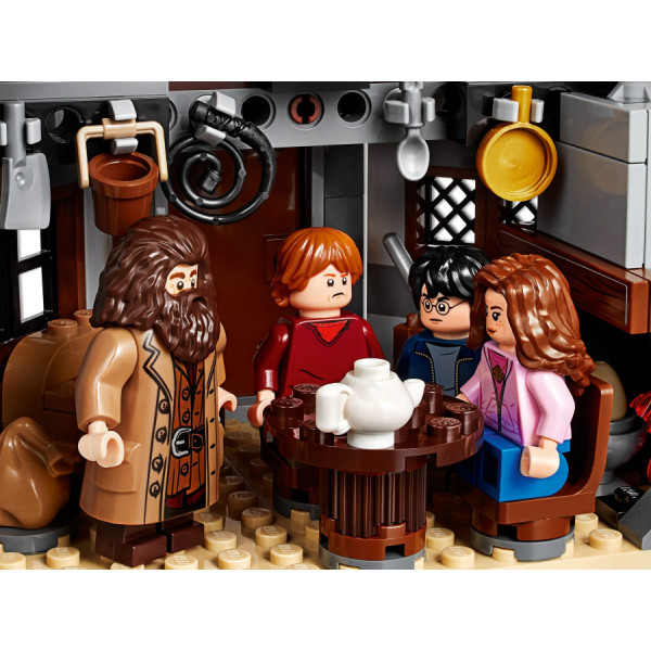 Фото - Конструктор LEGO Harry Potter Домик Хагрида: спасение Бакбика (75947)
