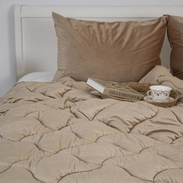 Фото - Одеяло всесезонное двуспальное евро ТЕП VELOUR 200х210 см Золотой беж (1-04872_34482)