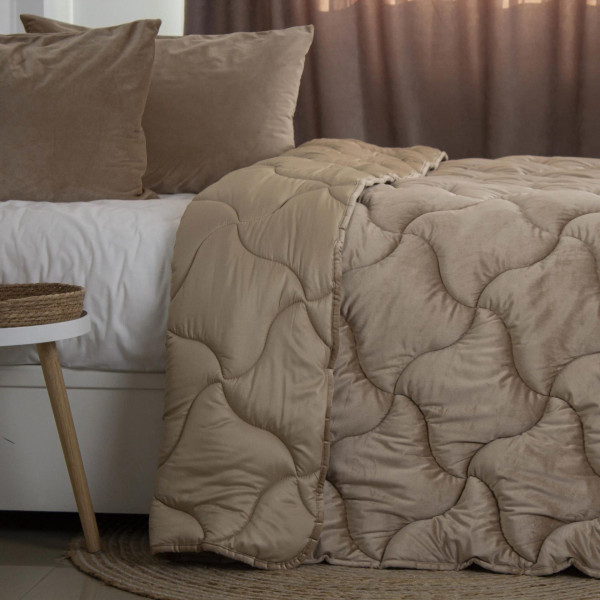 Фото - Одеяло всесезонное двуспальное евро ТЕП VELOUR 200х210 см Золотой беж (1-04872_34482)