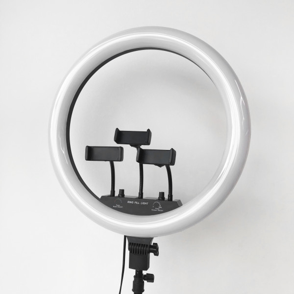 Фото - Набор для блогера Lovely Stream Кольцевая LED лампа 18'' c пультом управления и штативом (31456/31545)