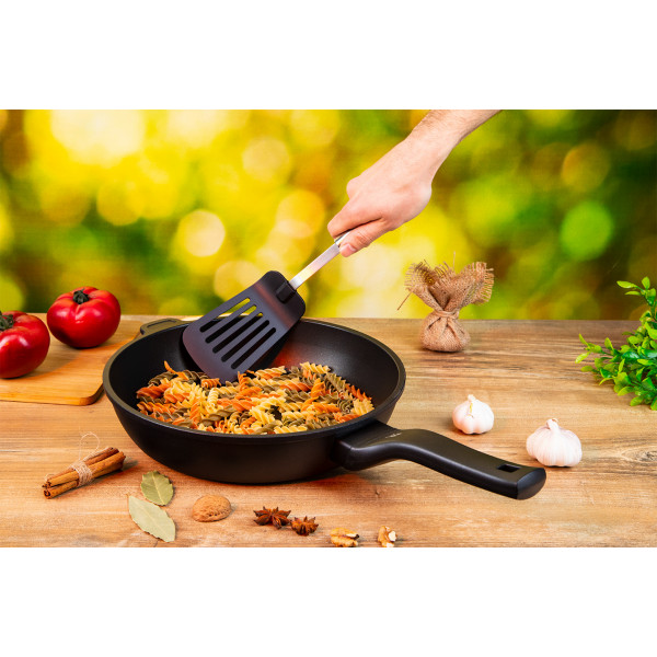 Фото - Сковорода универсальная WMF 576484291 PermaDur Premiu 28 см