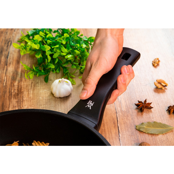 Фото - Сковорода универсальная WMF 576484291 PermaDur Premiu 28 см