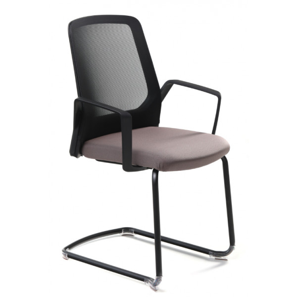 Фото - Кресло офисное Interstuhl BUDDYis3 CSE21 570B ER05//black mesh