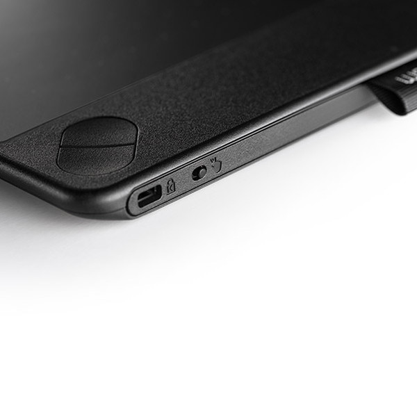 Фото - Графический планшет Wacom Intuos Comic Black PT M (CTH-690СK-N)