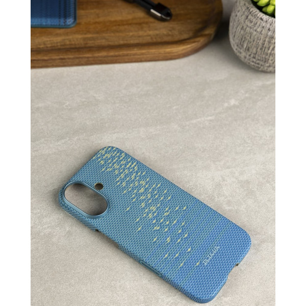 Фото - Чехол для смартфона Pitaka Ultra-Slim Case Lucid Blue for iPhone 17 (KI1702AG)