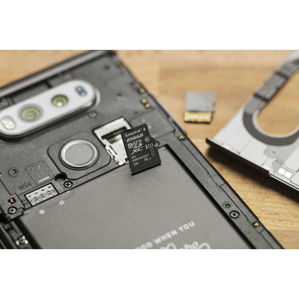 Фото - Карта памяти Kingston microSDXC 128GB C10 UHS-I (SDCS/128GBSP)