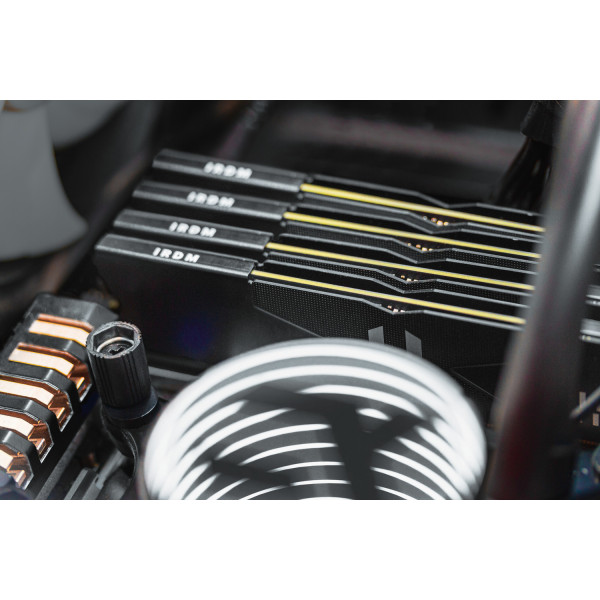 Фото - Память DDR Goodram 32Gb DDR5 5600MHz IRDM Black (IR-5600D564L36/32G)