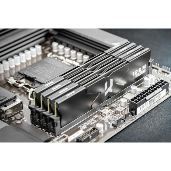 Фото - Память DDR Goodram 32Gb DDR5 5600MHz IRDM Black (IR-5600D564L36/32G)
