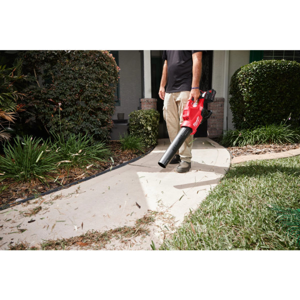 Фото - Воздуходувка аккумуляторная Milwaukee M18 F2BL-802 (4933499229)