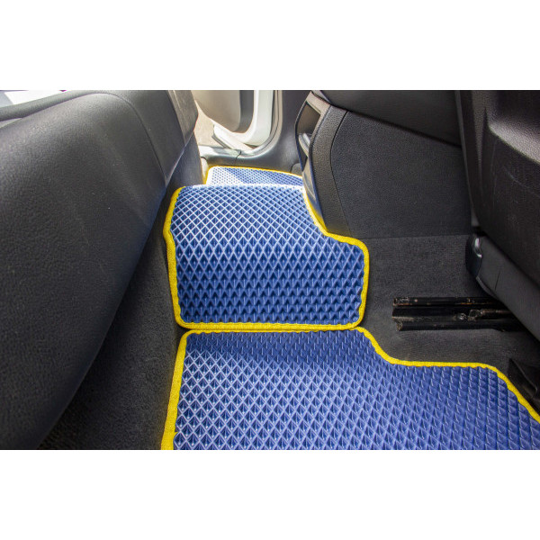 Фото - EVA коврики в салон авто EVAtech для X3 (F25) BMW 2010-2017 2 поколение SUV EUBM31875CB5BM4KBB