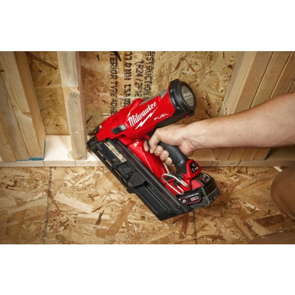 Фото - Гвоздезабиватель Milwaukee M18 FFN-502C 50/90мм (4933471404)